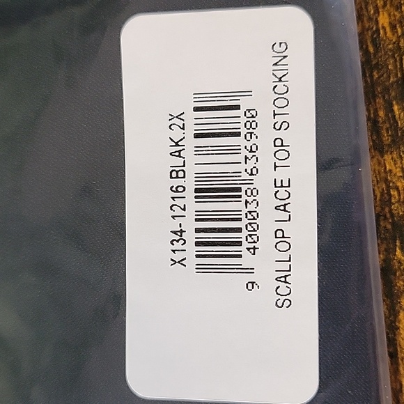 NEW Frederick's of Hollywood Scallop Lace Top Stockings 2X Black NWT Sexy Flirty - Picture 5 of 5